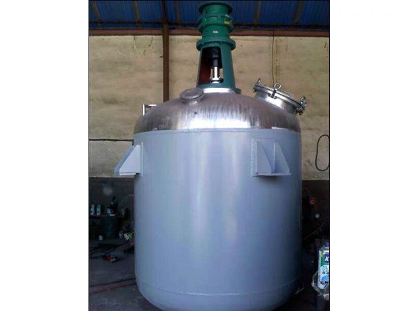 介紹高壓反應(yīng)釜中導(dǎo)熱油的特性